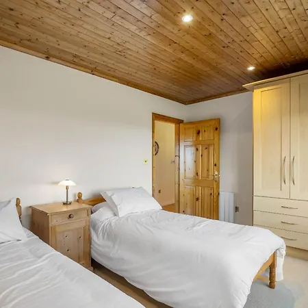 Rugosa, Holiday home *