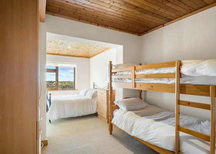 Rugosa, בית נופש באליקונילי