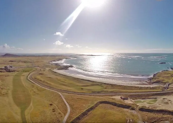 בית נופש Rugosa, באליקונילי